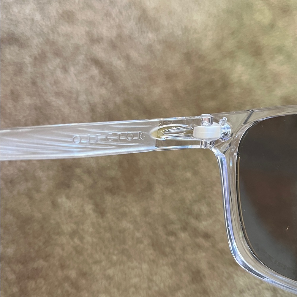 Oakleys - Picture 3 of 3